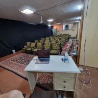 سالن همایش رایگان با تهویه مناسب|اجارهٔ کوتاه‌مدت دفتر کار و فضای آموزشی|مشهد, سناباد|دیوار