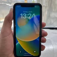 اپل iPhone XR با حافظهٔ ۱۲۸ گیگابایت