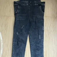 شلوار جین زنانه|لباس|رشت, منظریه|دیوار