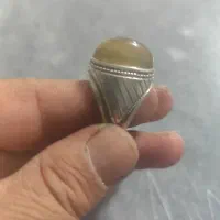 انگشتر زیبا