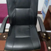 صندلی  چرخدار چرم اصلی