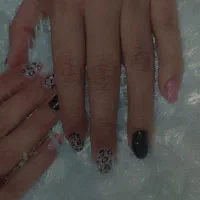 خدمات ناخن زیر 270|خدمات آرایشگری و زیبایی|آران و بیدگل, |دیوار