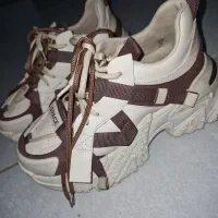 کتونی سایز ۳۹ نو