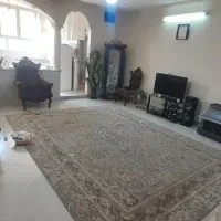 ۹۰مترمنزل ۲خوابه سنددار ماشین رو خیابان فجر