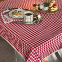 رومیزی و پارچه سفره ای چهارخونه در انواع سایز