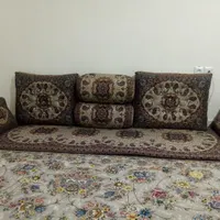 پشتی شاه نشینی