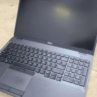 لپ تاپ دل dell i7 9th نسل ۹ فوق العاده تمیز|رایانه همراه|مشهد, دانشجو|دیوار