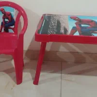 میز مطالعه کودک و صندلی