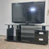 میز و تلوزیون ال جی در حد نو