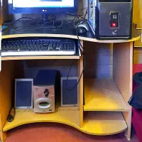 کامپیوتر|رایانه رومیزی|اصفهان, باغ دریاچه|دیوار