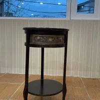 تلفن ومیز تلفن