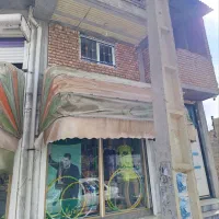یک عدد سایه بان مغازه