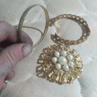 دستبند و النگو