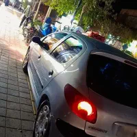 206 مدل 83 لاکاغذی|خودرو سواری و وانت|مشهد, کوشش|دیوار