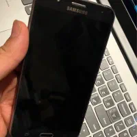 گوشی j7 خوشدست و بادوام