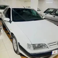 زانتیا ۲۰۰۰ سفید