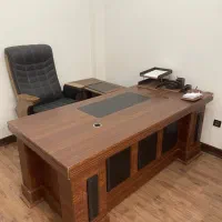 میز و فایل اداری در حد نو