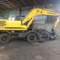 بیل هیدرومک ۲۰۰ مدل ۲۰۱۰ در حد یک|خودرو سنگین|ملارد, |دیوار