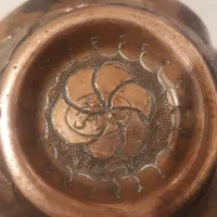 گلدان قندان مسی|صنایع دستی و سایر لوازم تزئینی|رشت, خمیران زاهدان|دیوار