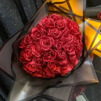 دسته گل رز قرمز|گل مصنوعی|اسفراین, |دیوار