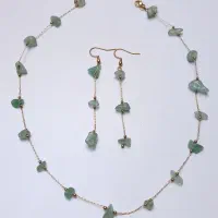 ست گوشواره گردنبند دستبند سنگ طبیعی یشم