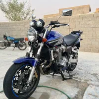 سی بی ۱۳۰۰