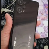 گوشی پوکو اف ۵ در حد نو