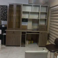 کمد ویترینی و جای کامپیوتر