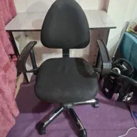 میز تحریر و صندلی گردون