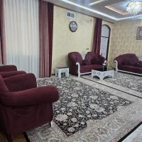 یک دست مبل هشت نفره