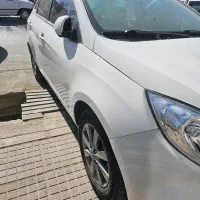 جک i4 مدل ۱۴۰۳ کم کار درجه یک درحد صفر