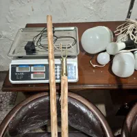 قفسه کمدمیزرگال ترازوصندلی ریسه لامپو...بخونید|حراج|اصفهان, شفق|دیوار