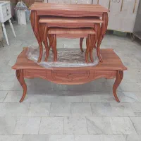 برشکار و کارگر ساده در تولید محصولات ام دی اف