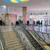 *راهرو اصلی*جنب نمازخانه و سرویس