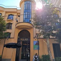 ۱۰۰۰متر ویلایی ۶واحد مجزا دروس میدان هدایت