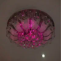 لوستر کریستالی بزرگ|لوستر و چراغ آویز|رشت, فلسطین|دیوار