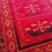 فرش قرمز