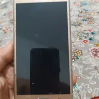 سامسونگ Galaxy J7 (2016) با حافظهٔ ۱۶ گیگابایت