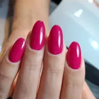 خدمات ناخن با بهترین متریال و قیمت مناسب