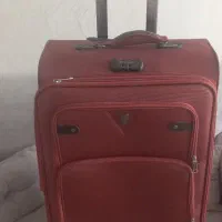 چمدان|کیف، کفش، کمربند|رشت, نخودچر|دیوار