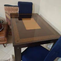 میز ناهارخوری
