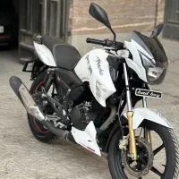 آپاچی ۱۸۰. Ns200 موتور سیکلت