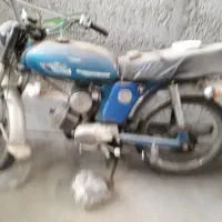 موتوریاماها 100