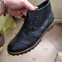 بوت وآدیداس های سالم وتمیز