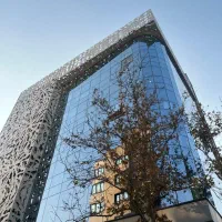 منطقه ممتازاداری( ونک ) 4400 متر  سنداداری نوساز