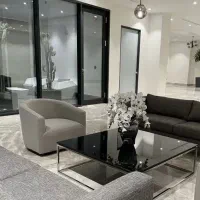 آپارتمان 68متر/ کم واحد * بازسازی شیک/ اباذر