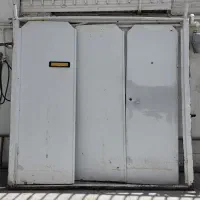 درب سه لنگه محکم