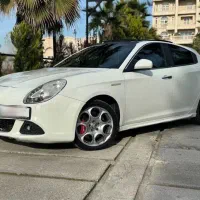 الفارومئو جولیتا ۲۰۱۲