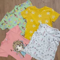 تعدادی لباس و کفش و صندل دخترانه ۴تا۶سال درحدنونو