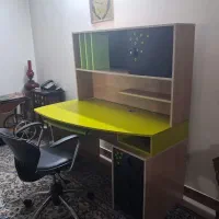 میز تحریر بزرگ و جادار برند آپادانا